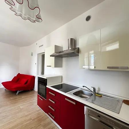 Apartment Aristotele *
